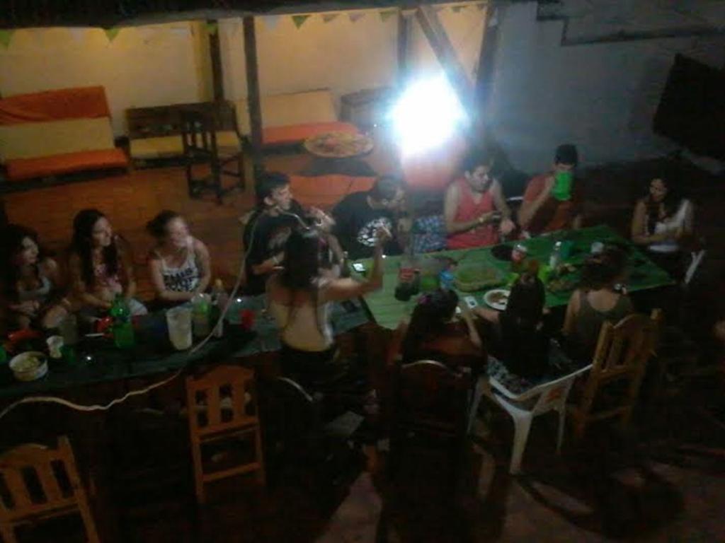 Hostel Costanera กัวเลกวยชู ภายนอก รูปภาพ